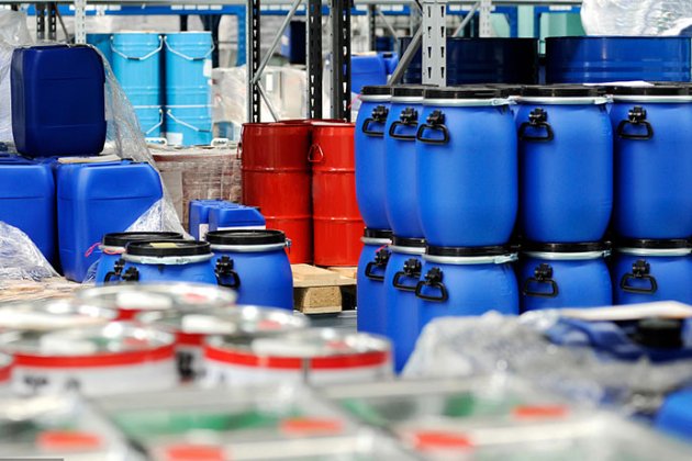 塑料桶蓋不會輕易破碎，不會生銹 01